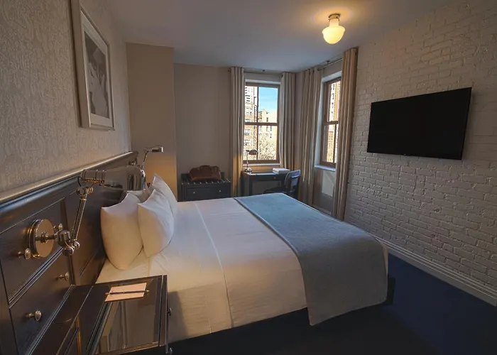 Frederick Tribeca